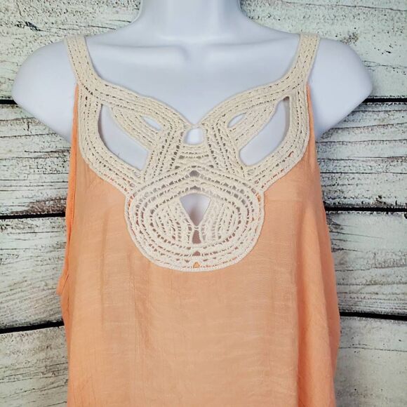 EcoVibe Apparel Women’s Large Peach Sleeveless Tank Top Crochet Detail - Picture 2 of 7